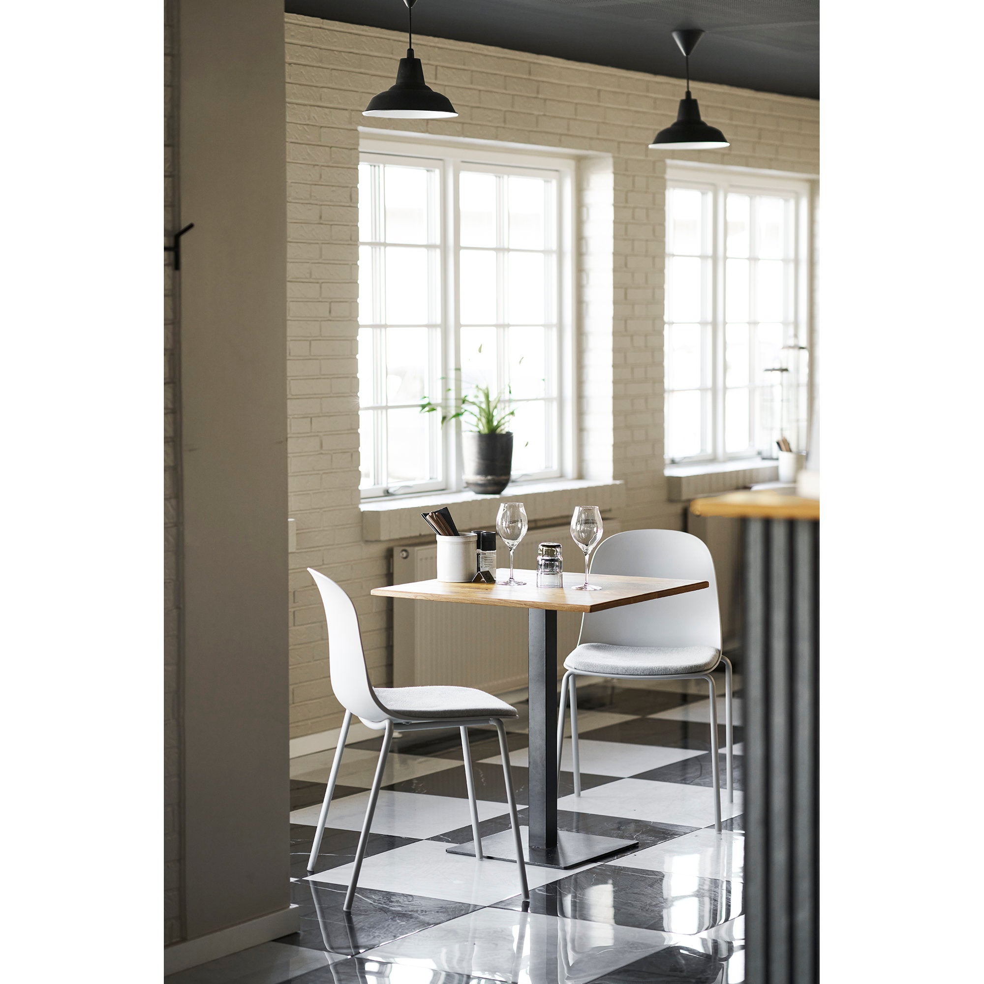 Set of 2 Madalena Dining Chairs