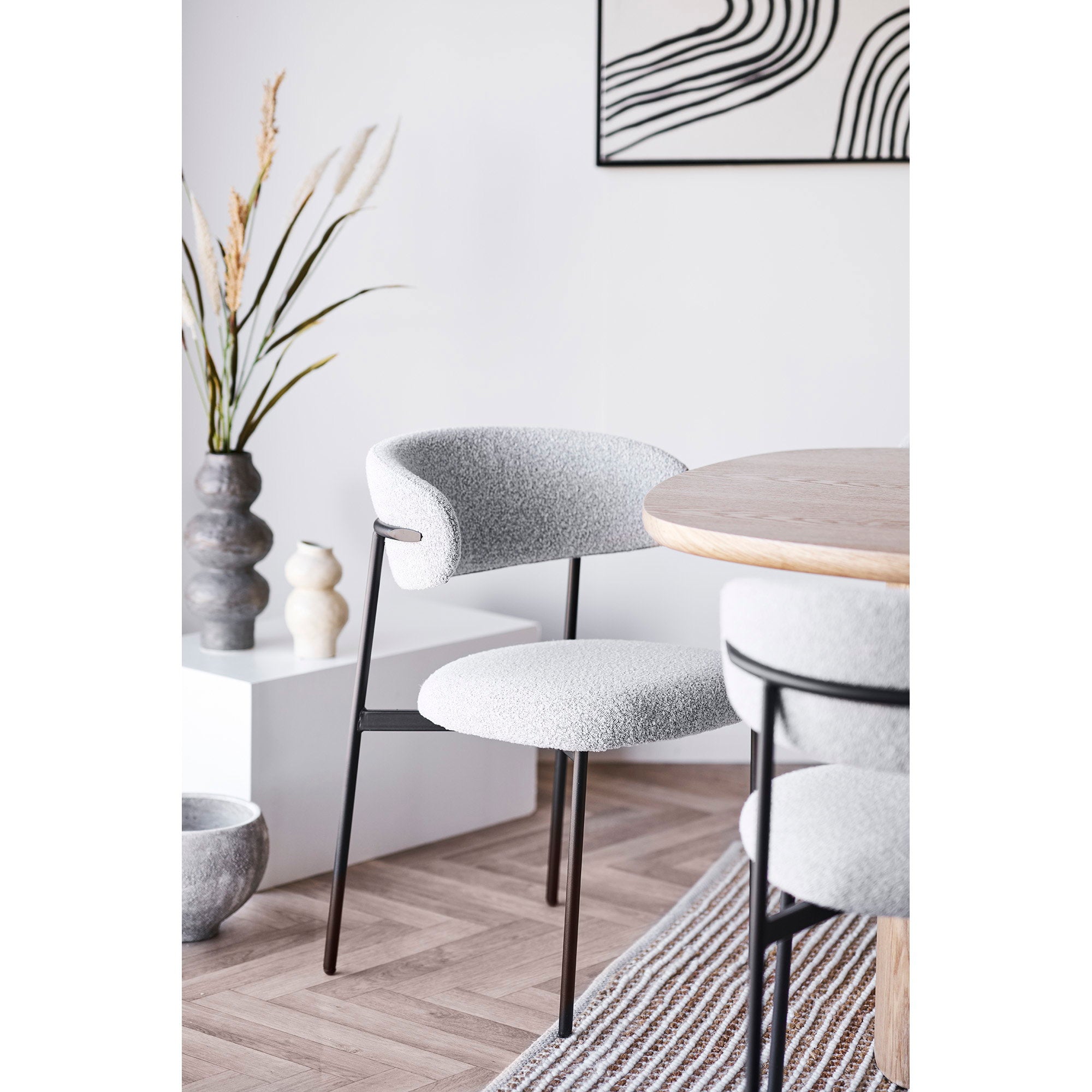 Set of 2 Mira Dining Chairs