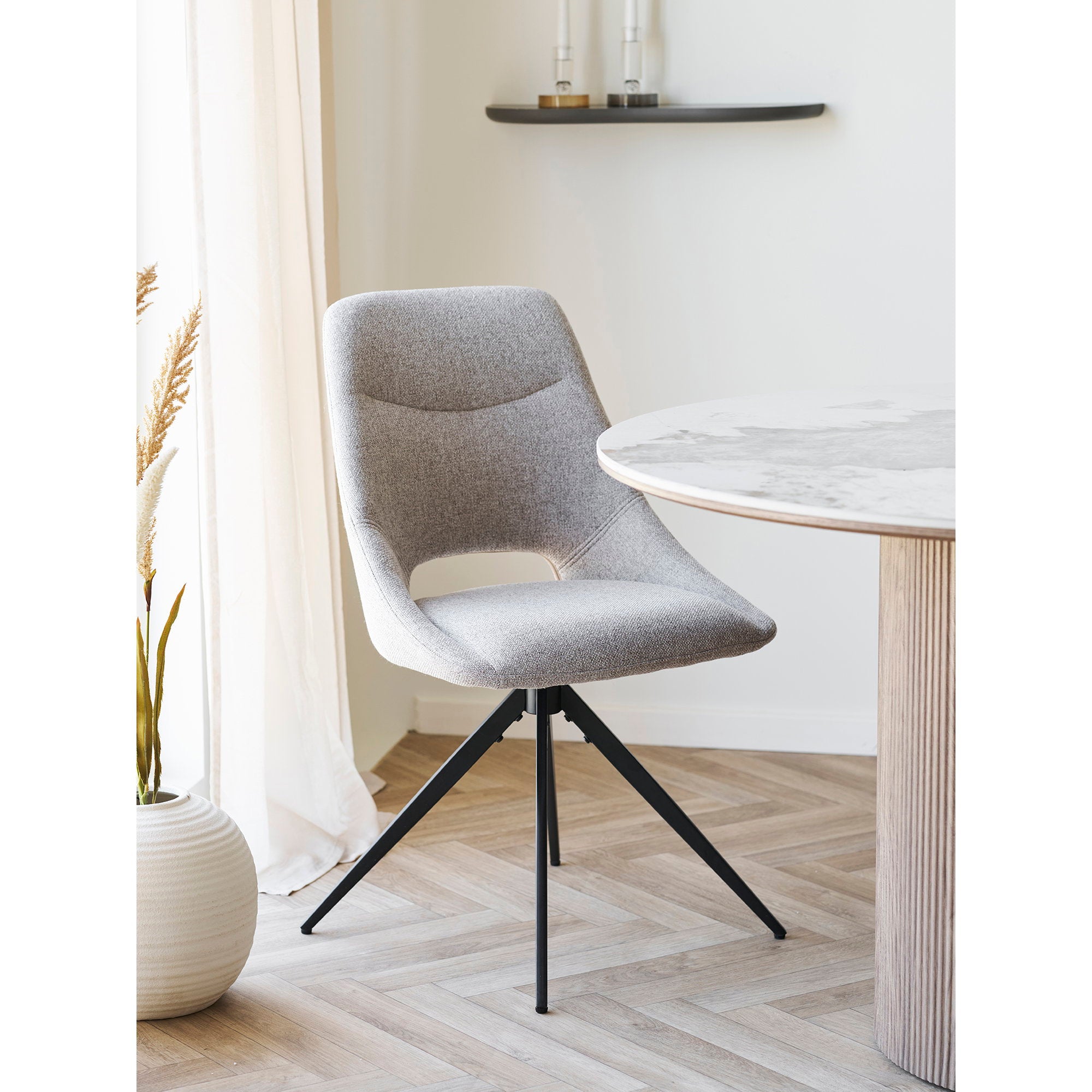 Set of 2 Dokka Dining Chairs