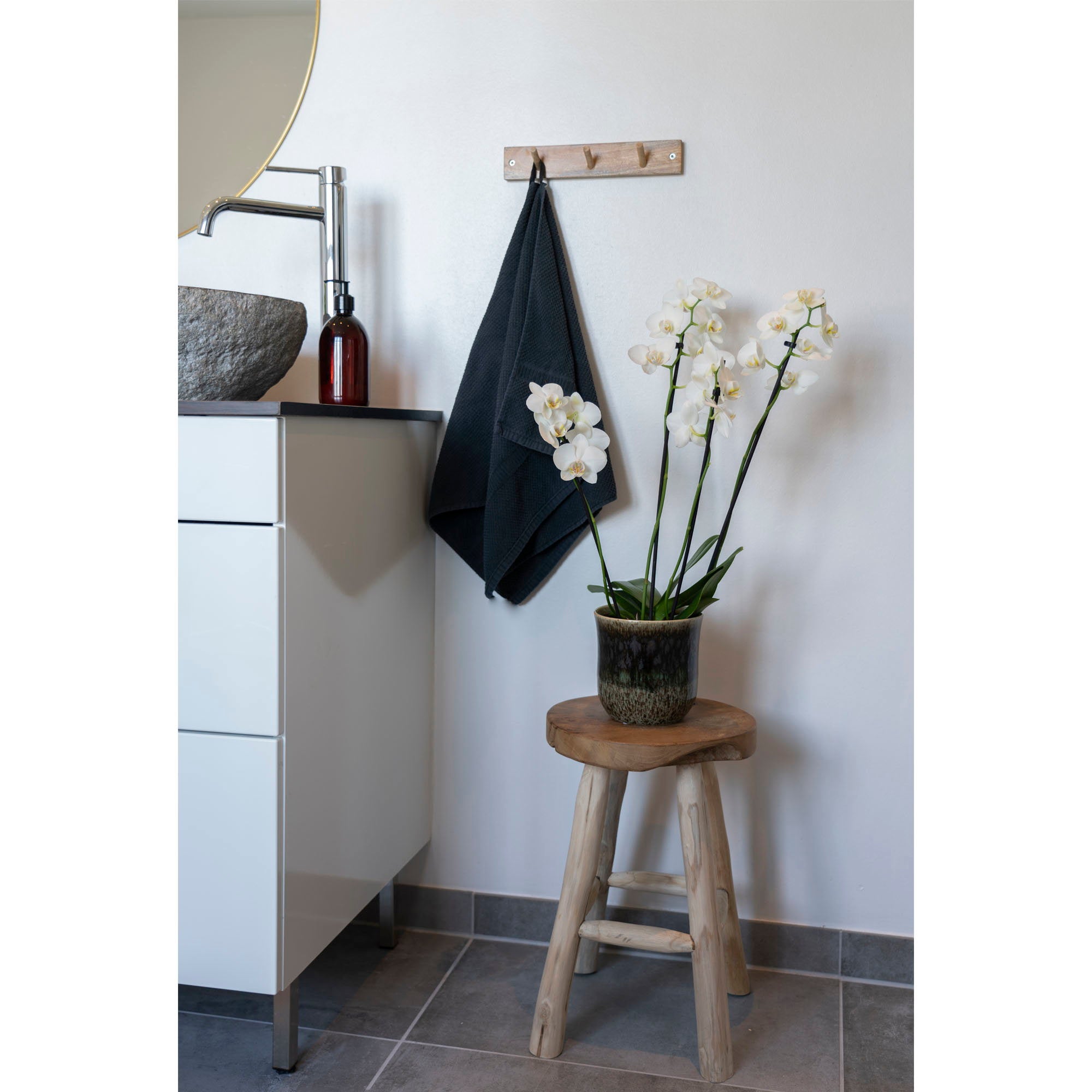 Badia Stool