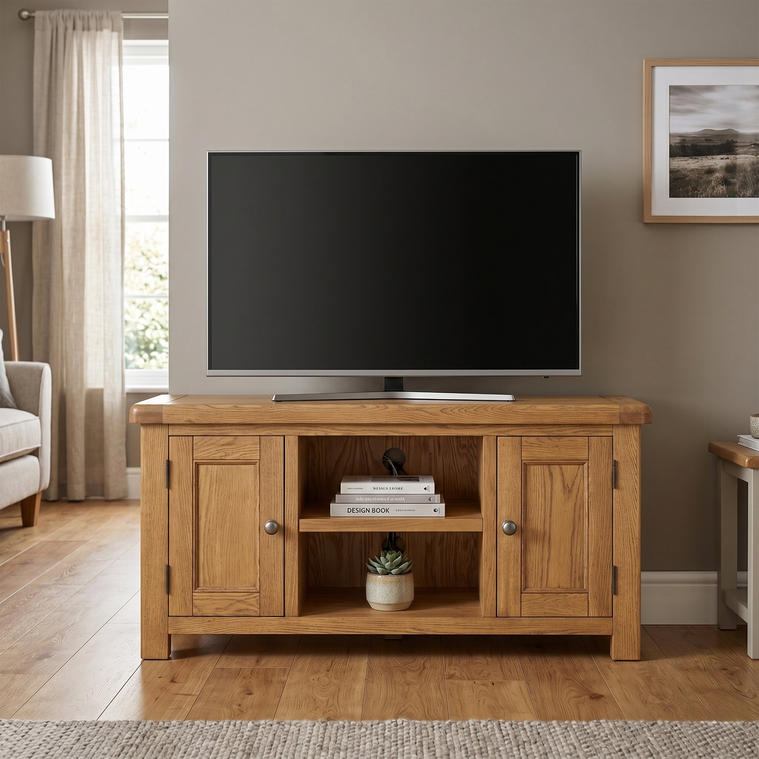 Dorchester Oak Medium TV Unit with 2 doors