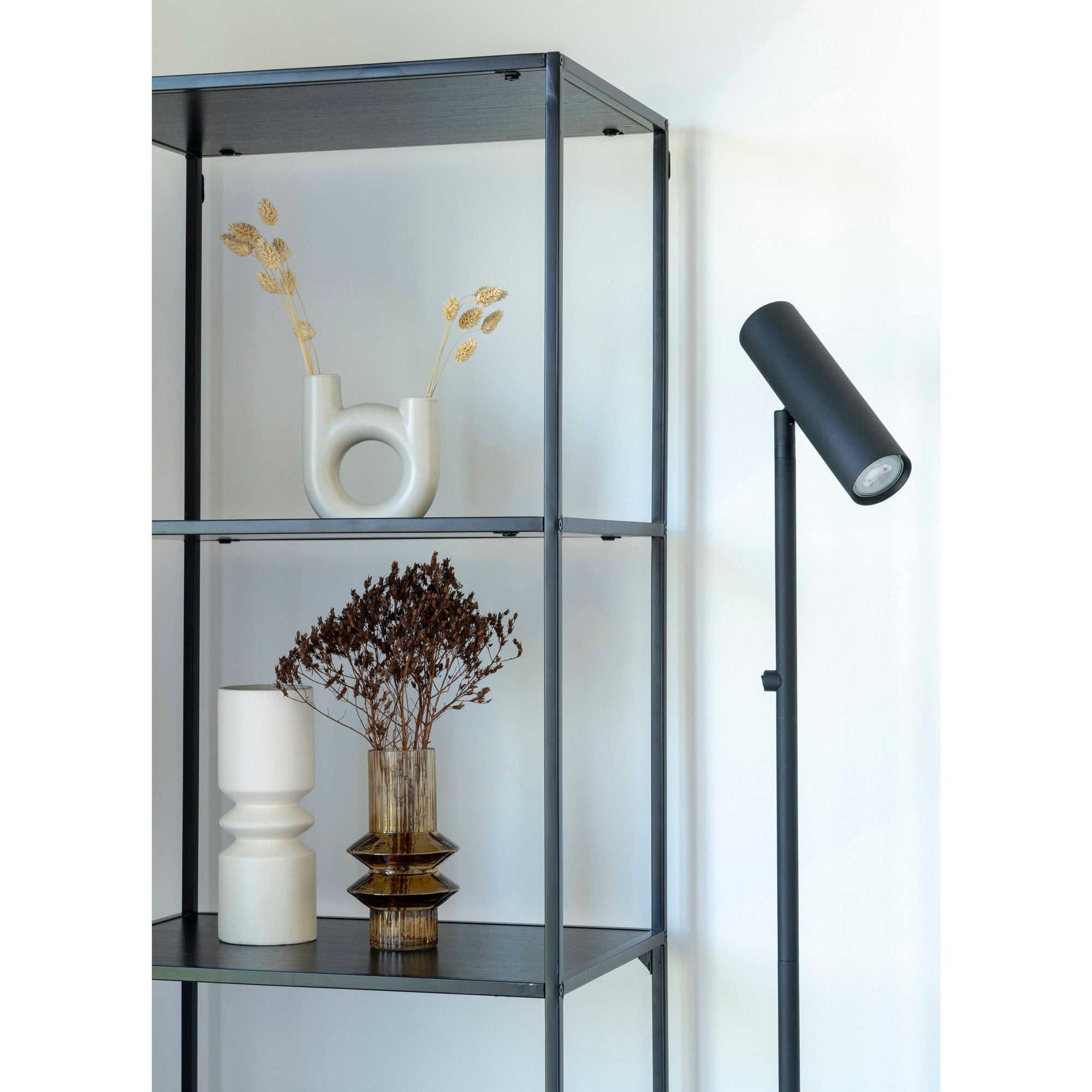 Vita shelf