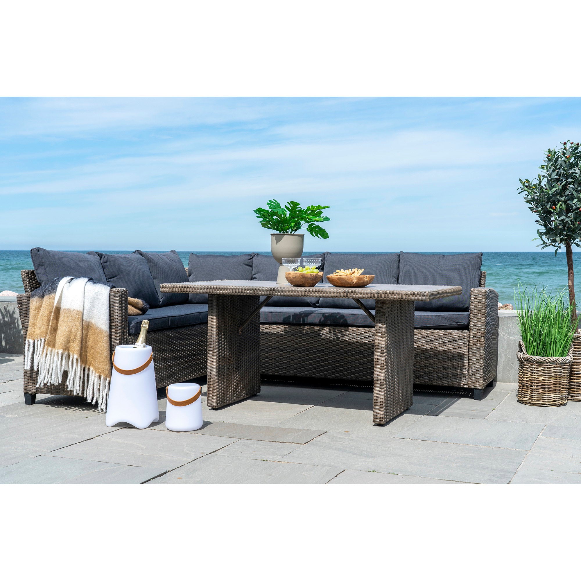 Bristol LED Wine cooler