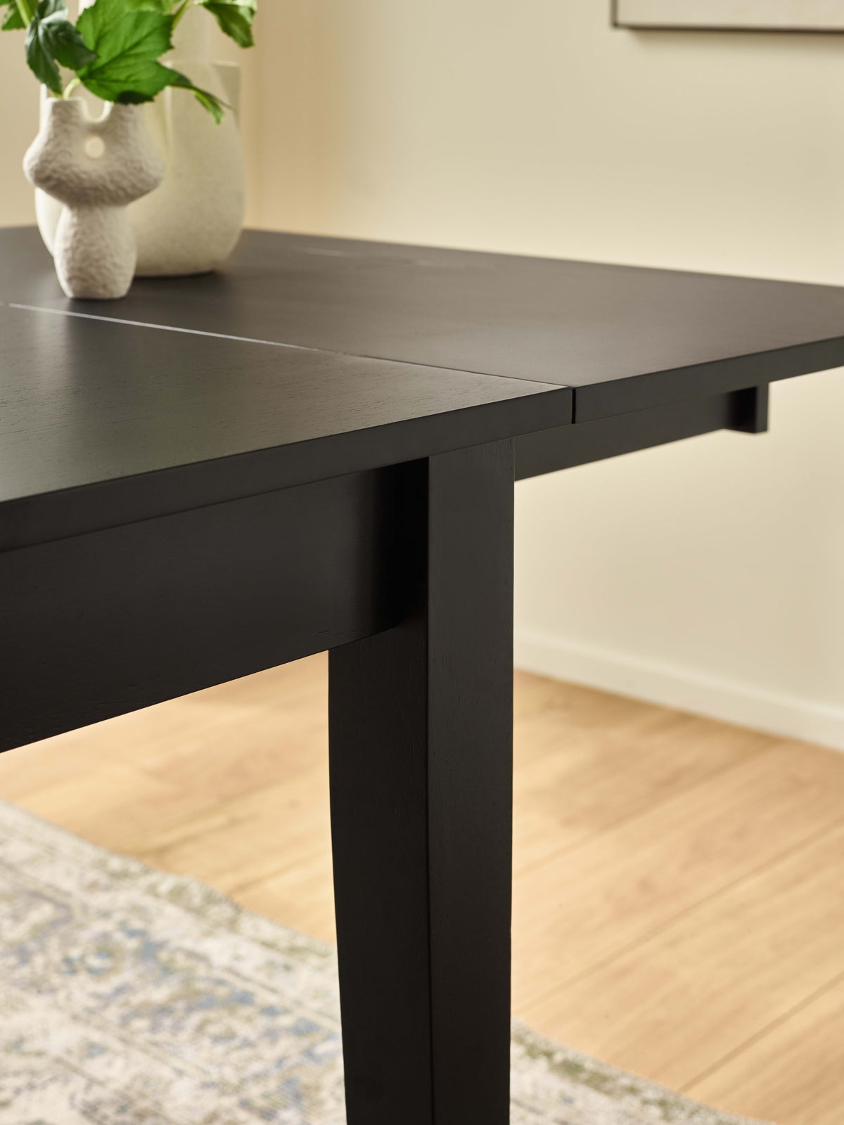 Knoxley Black Oak Rectangular 173-251cm Extending Dining Table