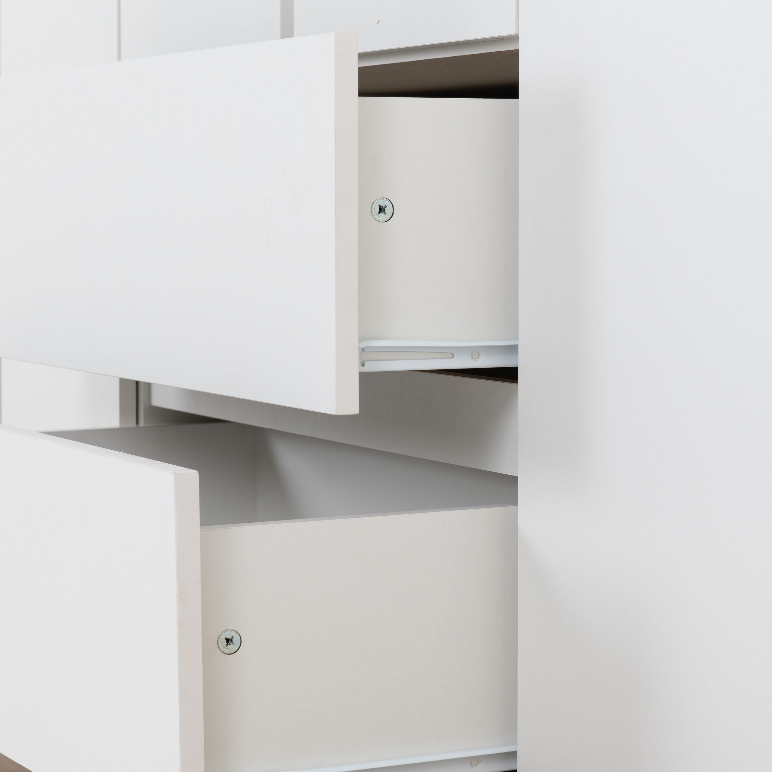 Malvern 6 Door 2 Drawer Wardrobe White
