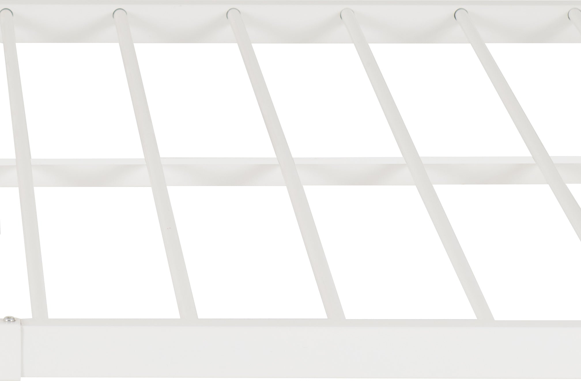 Marlborough 4'6" Bed White/Antique Brass