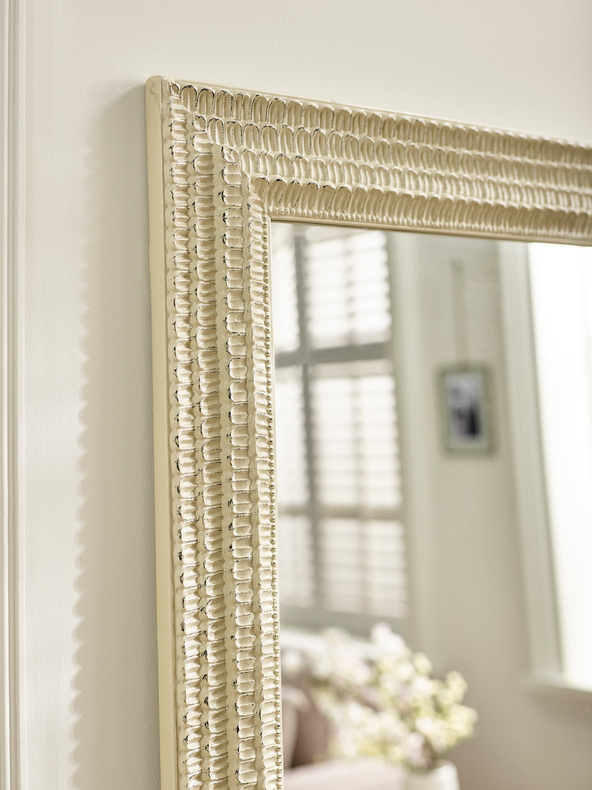 Alanis Full Length Rectangular Leaner Mirror - White