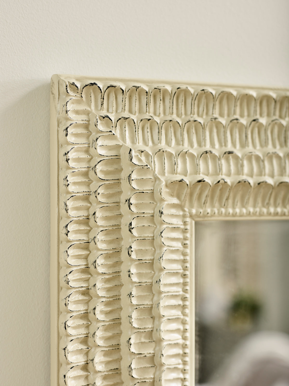 Alanis Full Length Rectangular Leaner Mirror - White