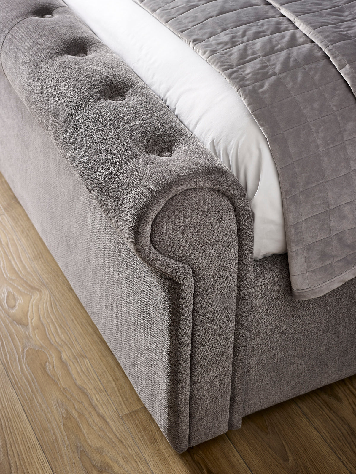 Ravello Grey Chenille Upholstered 150cm Kingsize Bed with 2 Drawers