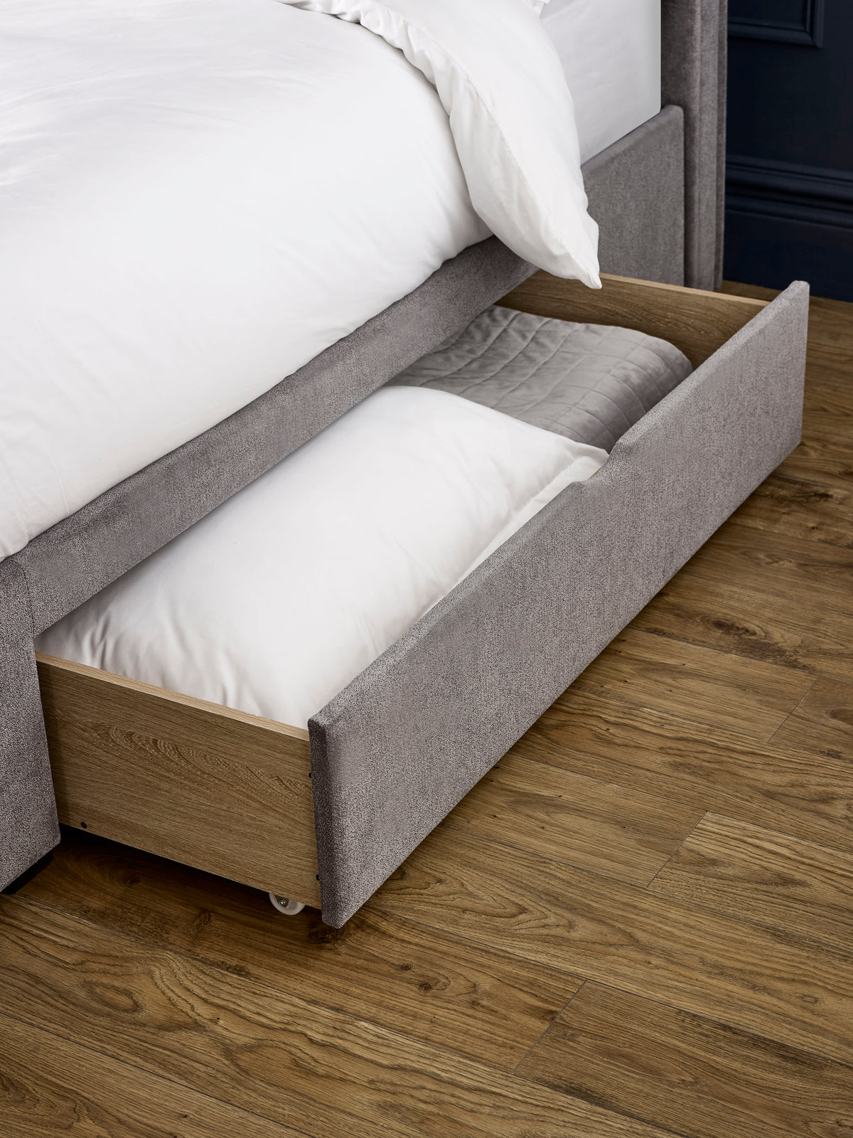 Ravello Grey Chenille Upholstered 150cm Kingsize Bed with 2 Drawers