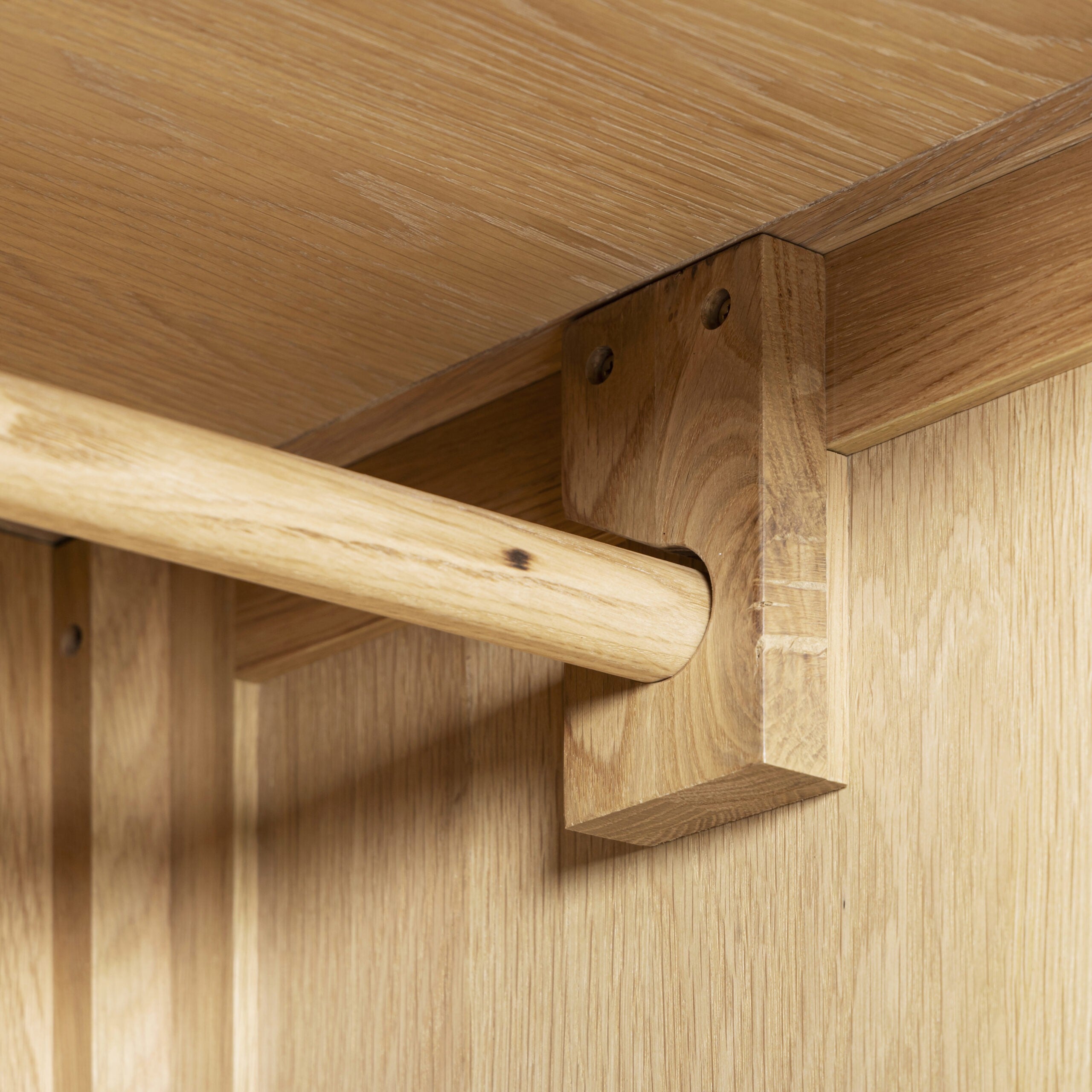 Windsor 3 Door 2 Drawer Wardrobe – Oak