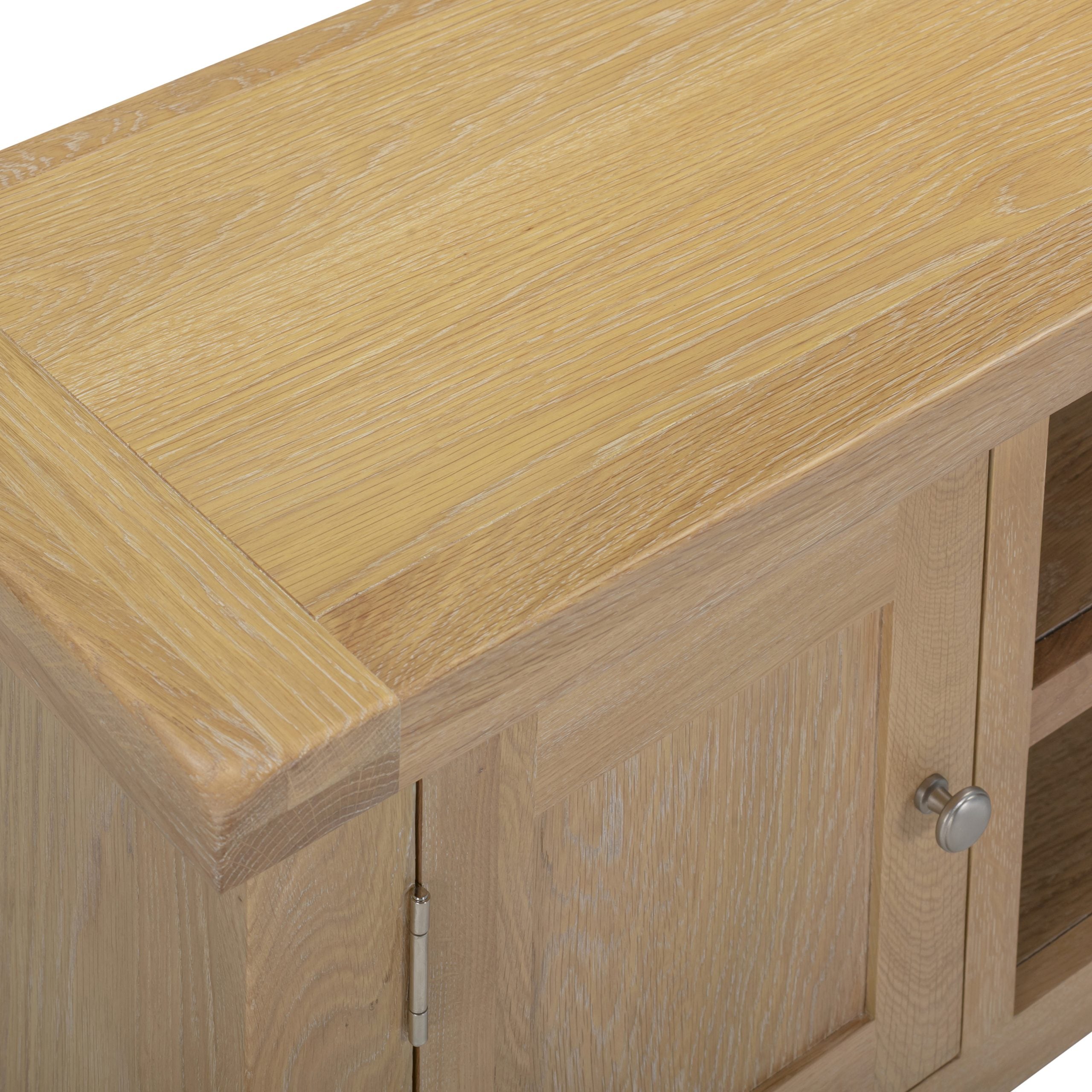 Windsor Straight TV Unit Natural Oak