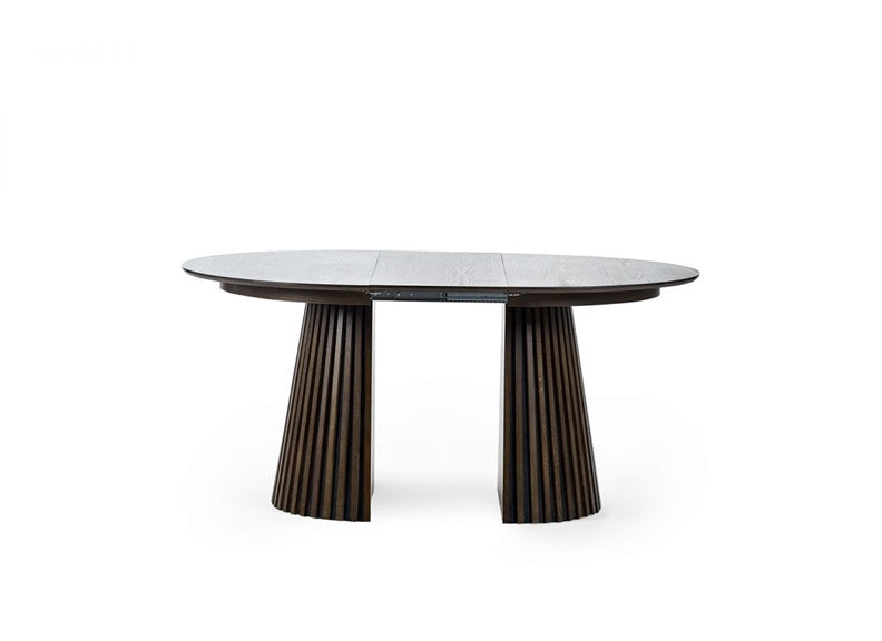 Arya Extending Dining Table W/Soho Dining Chairs