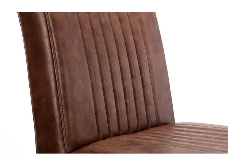 Arya Extending Dining Table W/Brooklyn Dining Chairs