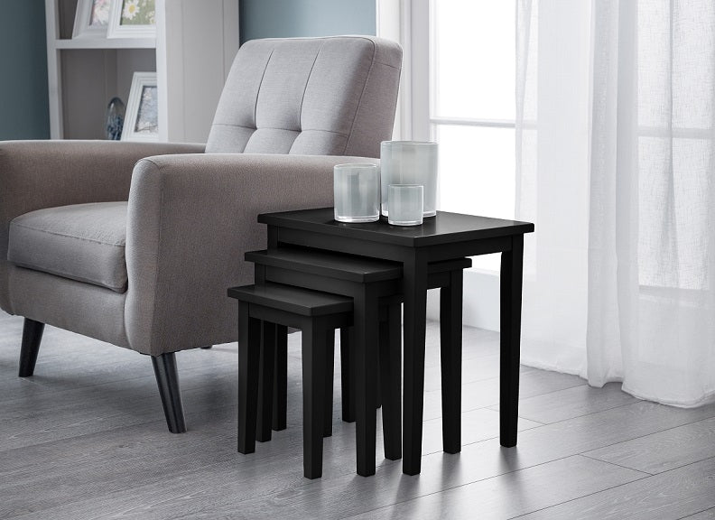 Cleo Black Nest Room