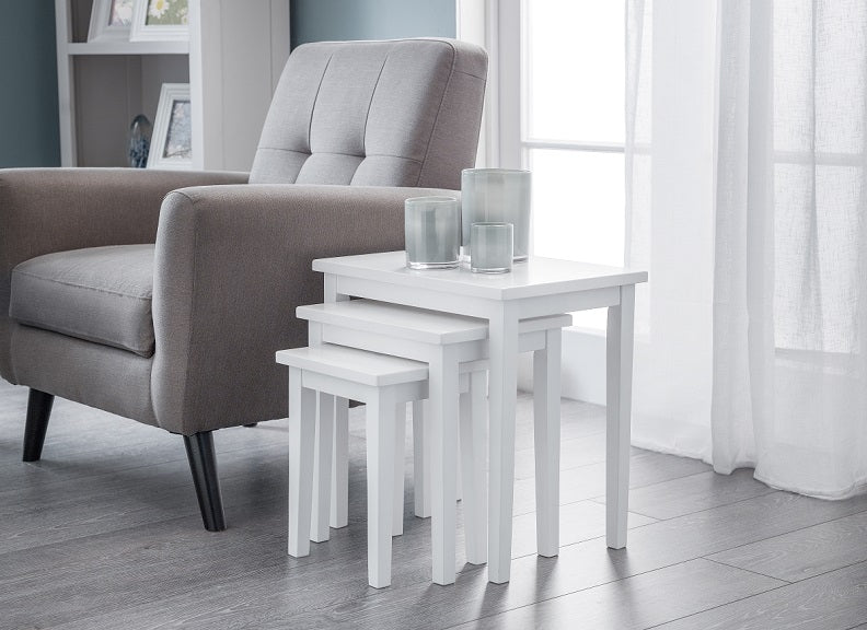 Cleo White Nest Room