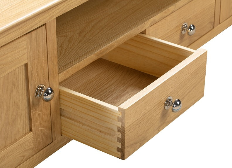 Cotswold Oak Wide Screen TV Unit-detail