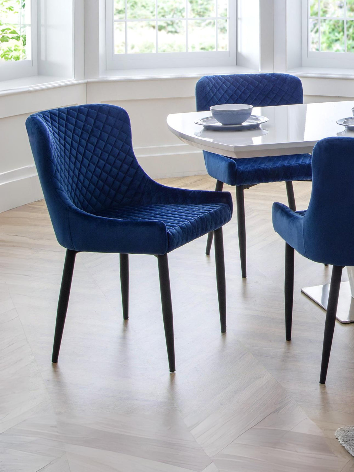 Set Of 2 Luxe Velvet Dining Chairs – Blue Upholstered with Quilted Detailing