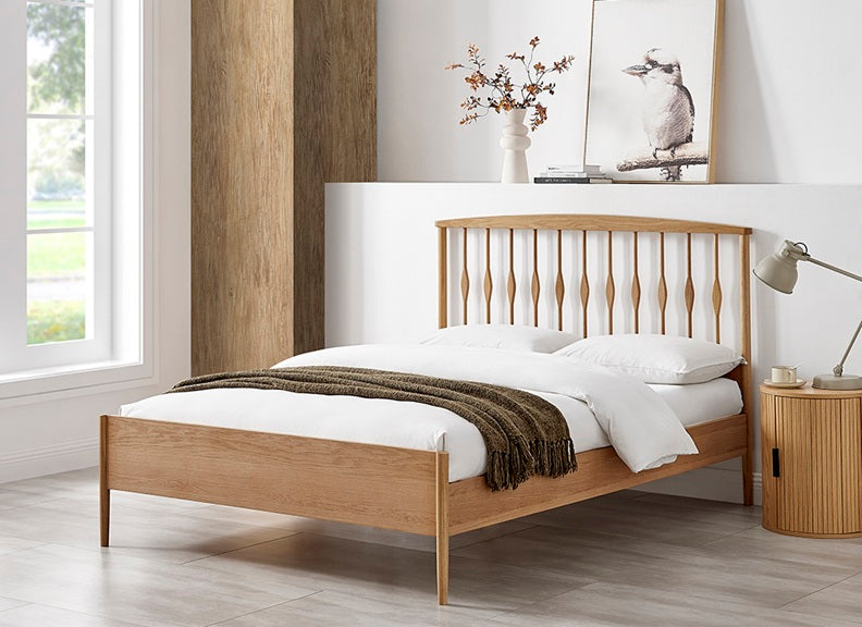 Estrie Oak Bed - room