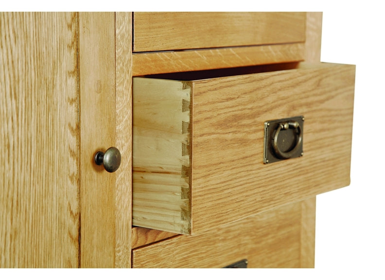 Salisbury Drawer - detail