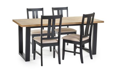 Hilton Dining Table – White Oak Veneer with Herringbone Pattern, 180cm