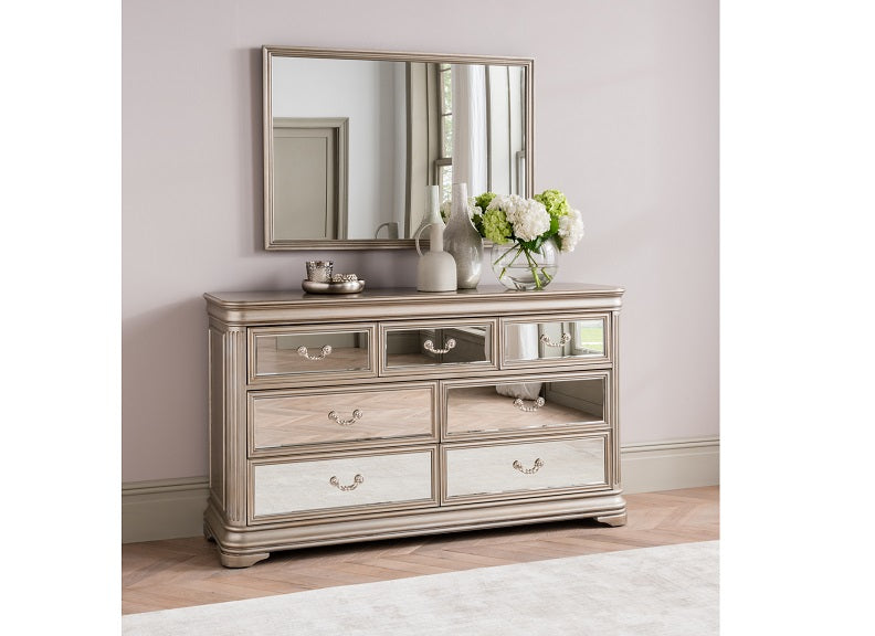 Jessica Large Dressing Chest