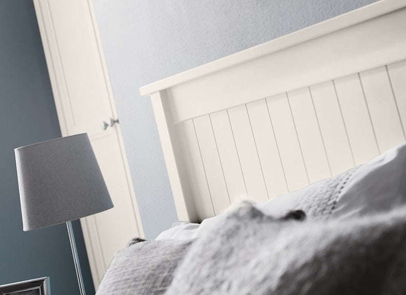 Maine White Bed Head -1