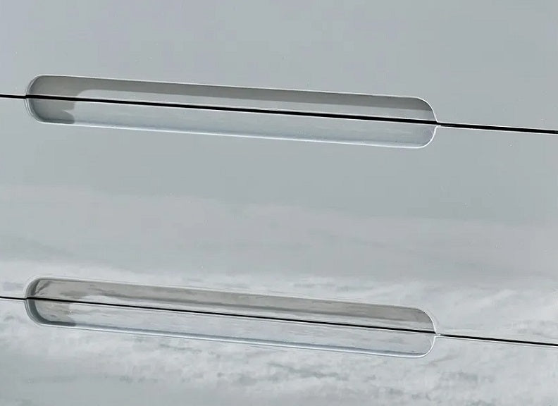 Manhattan Grey Three Drawer Chest - detail