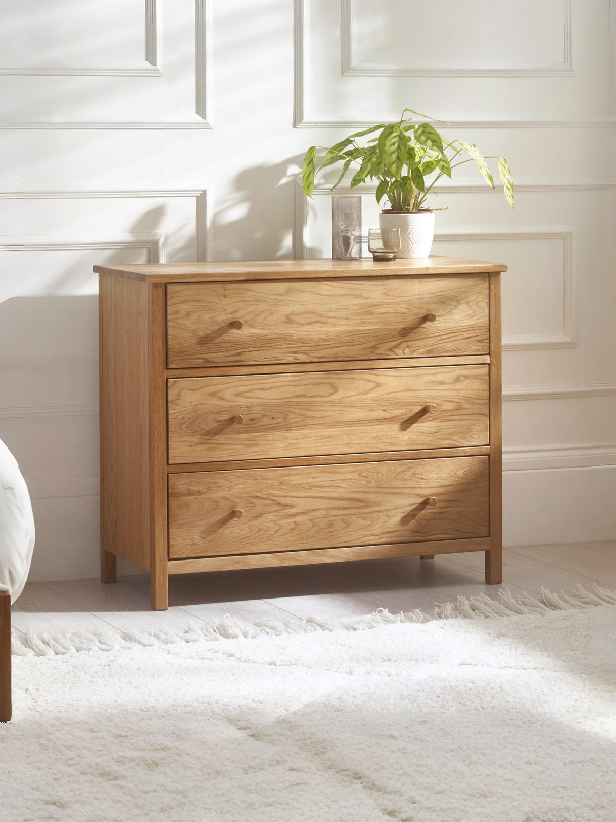 Coxmoor 3 Drawer Chest - Oak (oos)