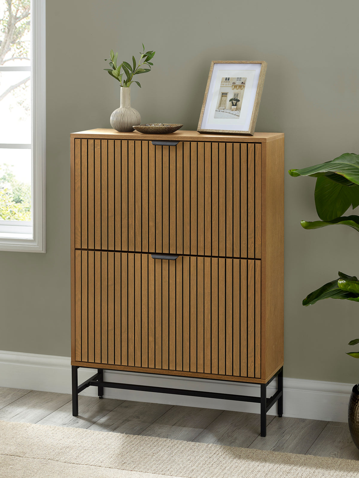 Sia Oak Effect 2 Door Shoe Storage Cabinet (oos)