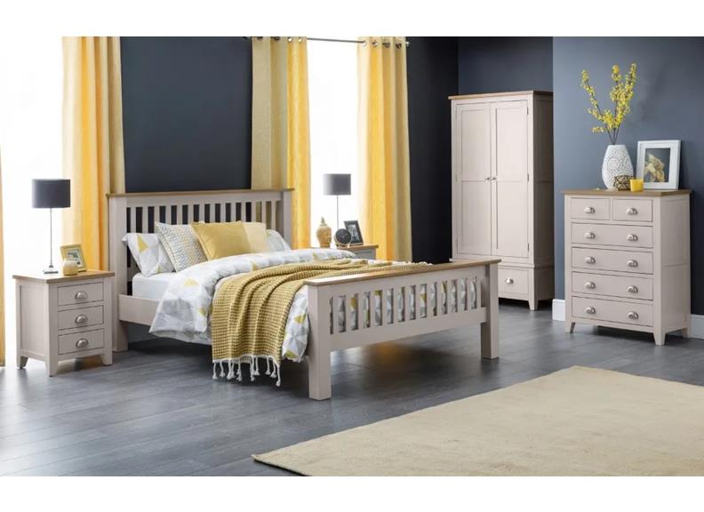 Richmond Bedroom