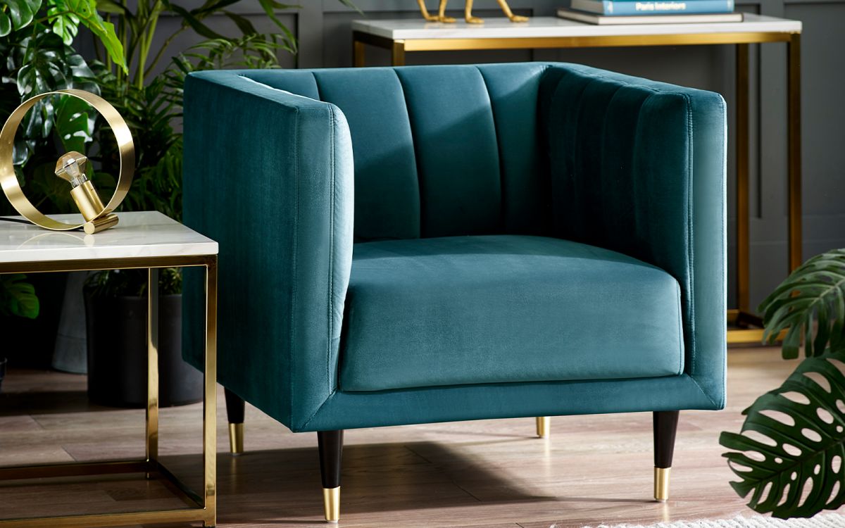 Salma Scalloped Back Chair - Teal | Luxurious Velvet Chair with Brass Tip Legs