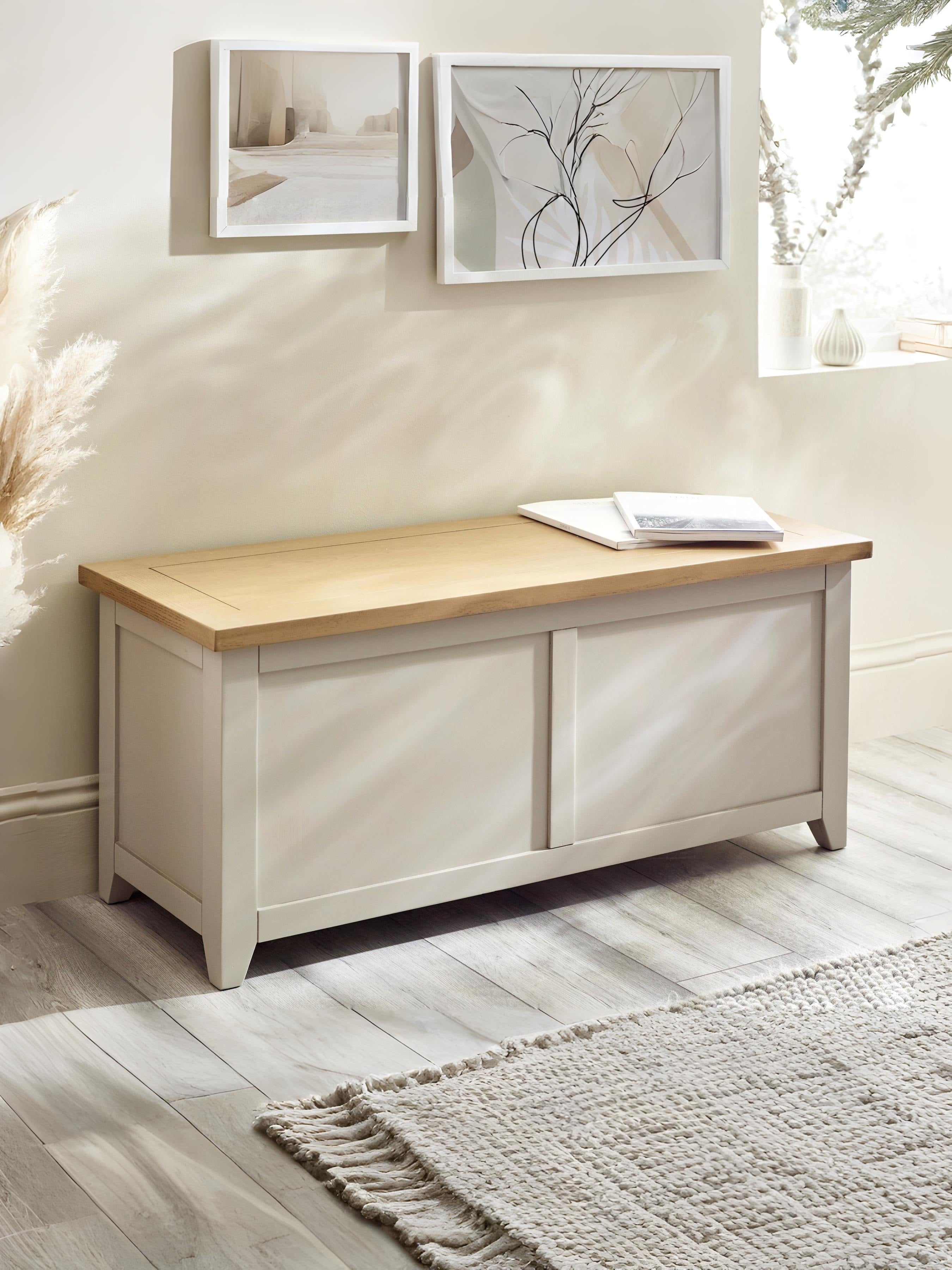 Richmond Storage Bench