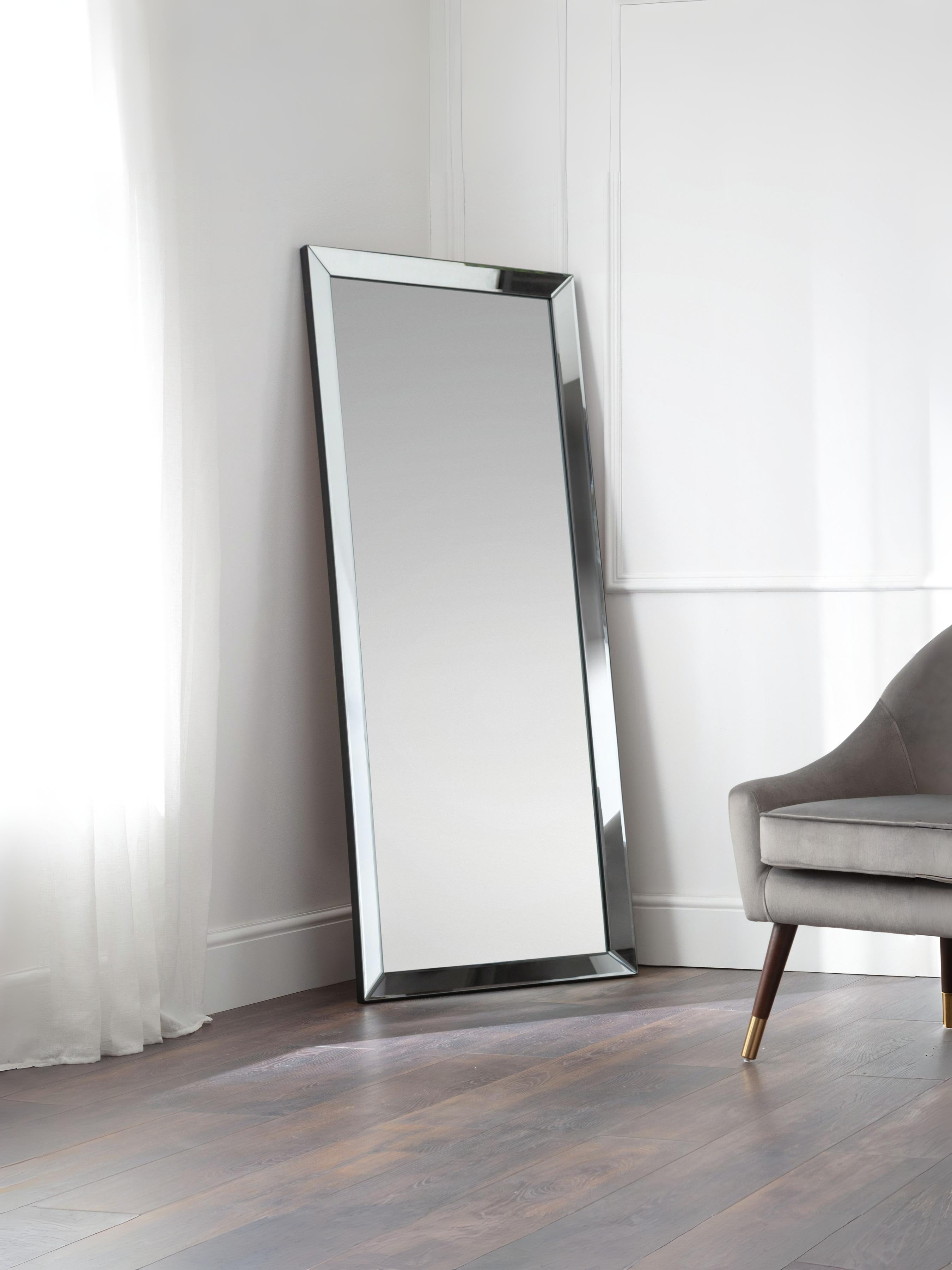 Soprano Lean-To Dress Mirror
