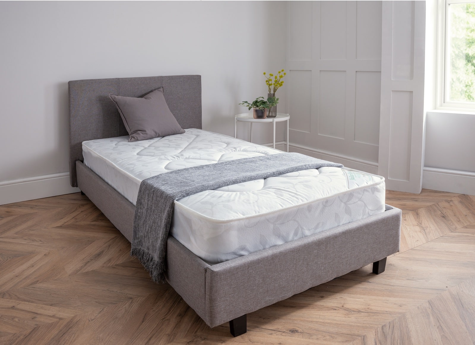 4 ft Small Double Divan Beds