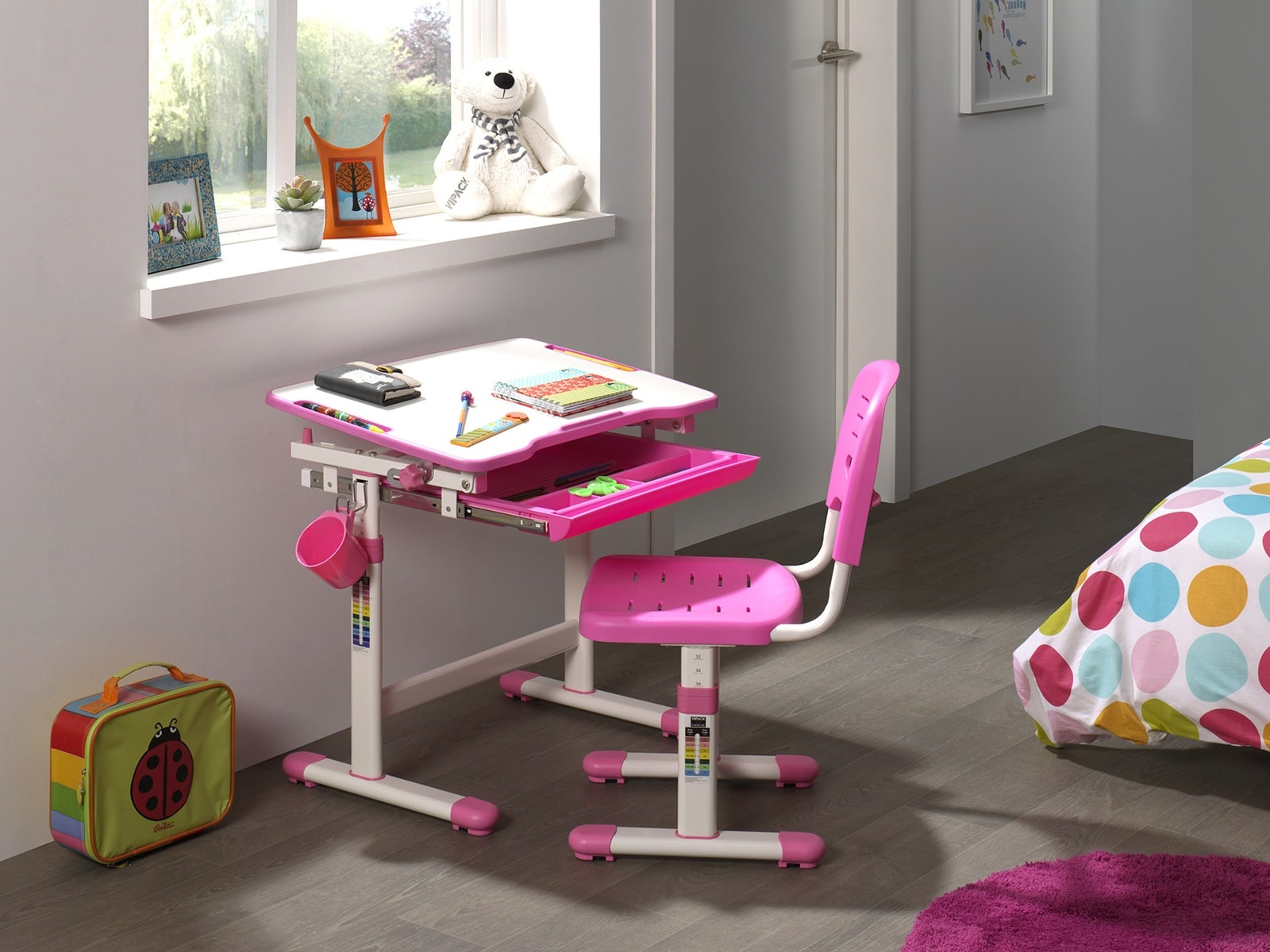 Comfortline Desk Collection