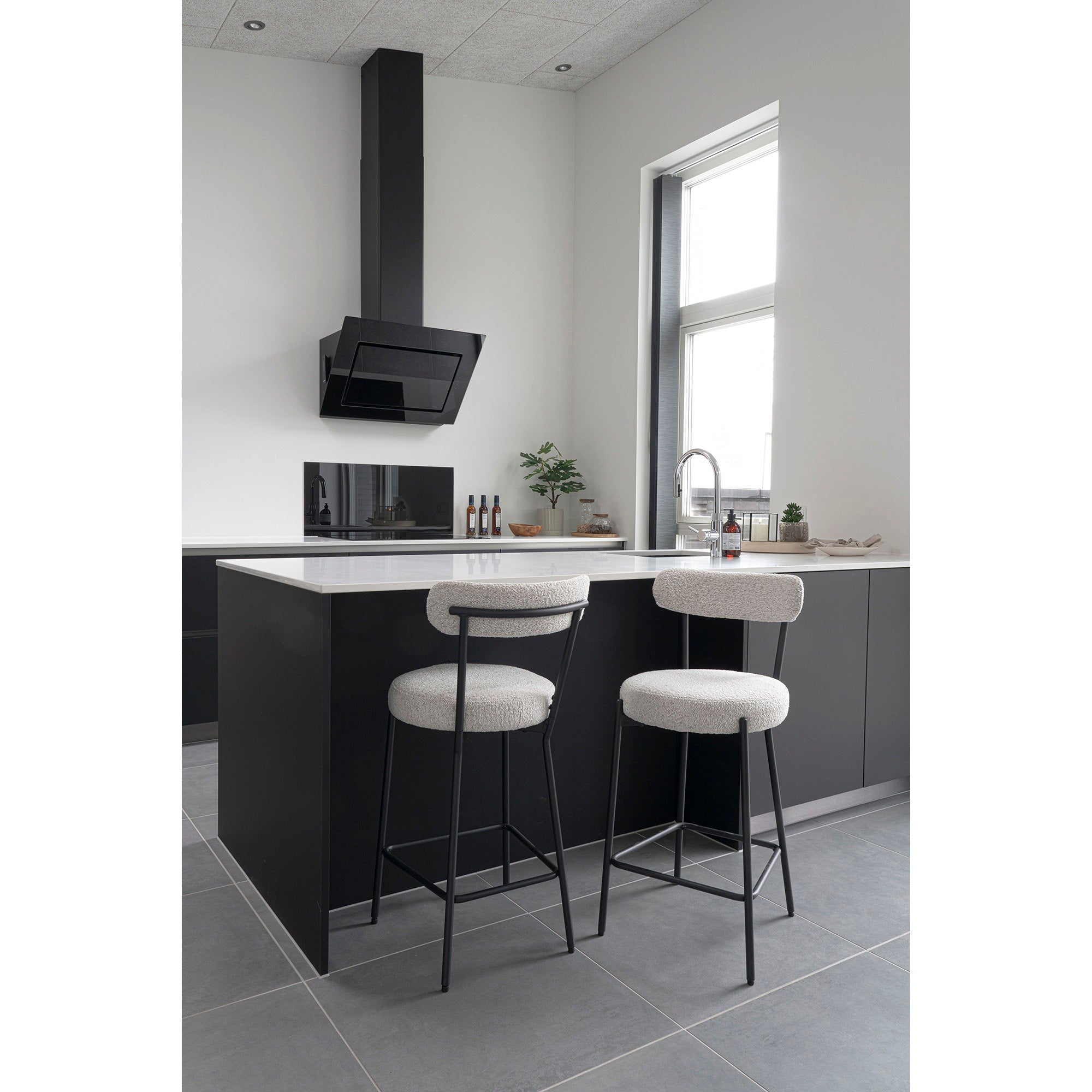 Badalona Counter Chair