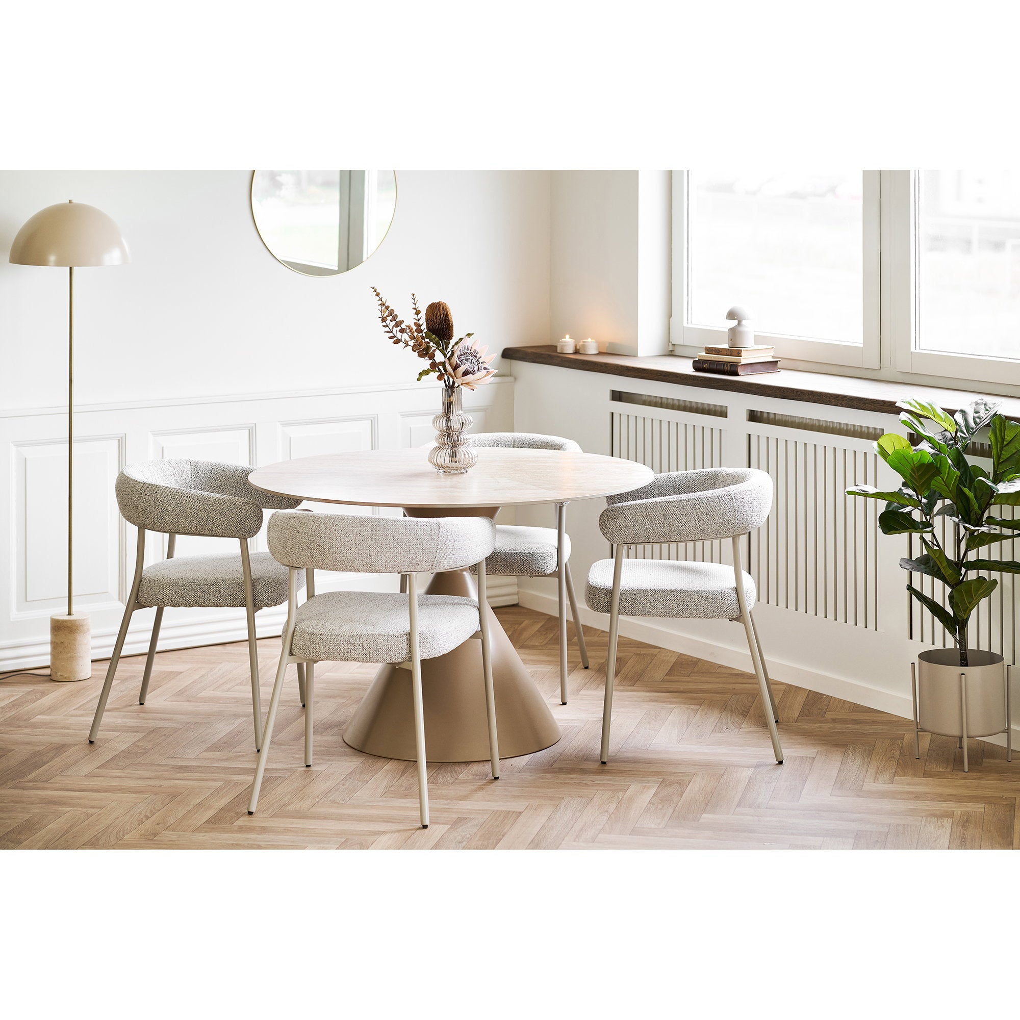 Set of 2 Trivio Dining Chairs