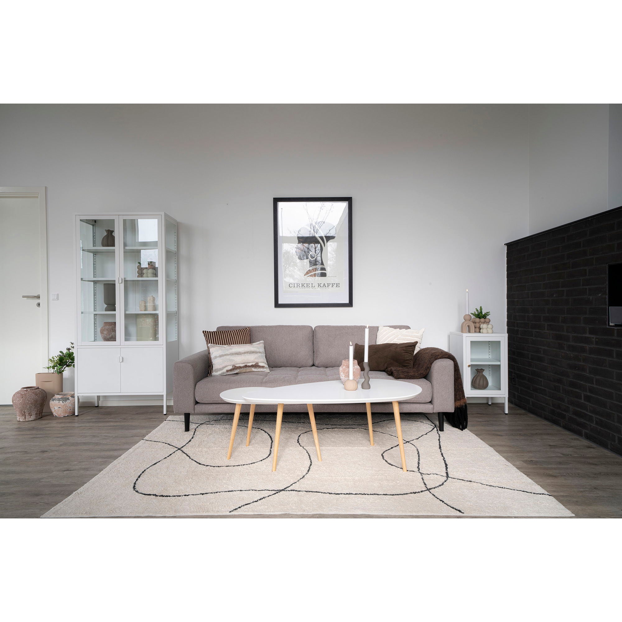 Vado Coffee Table