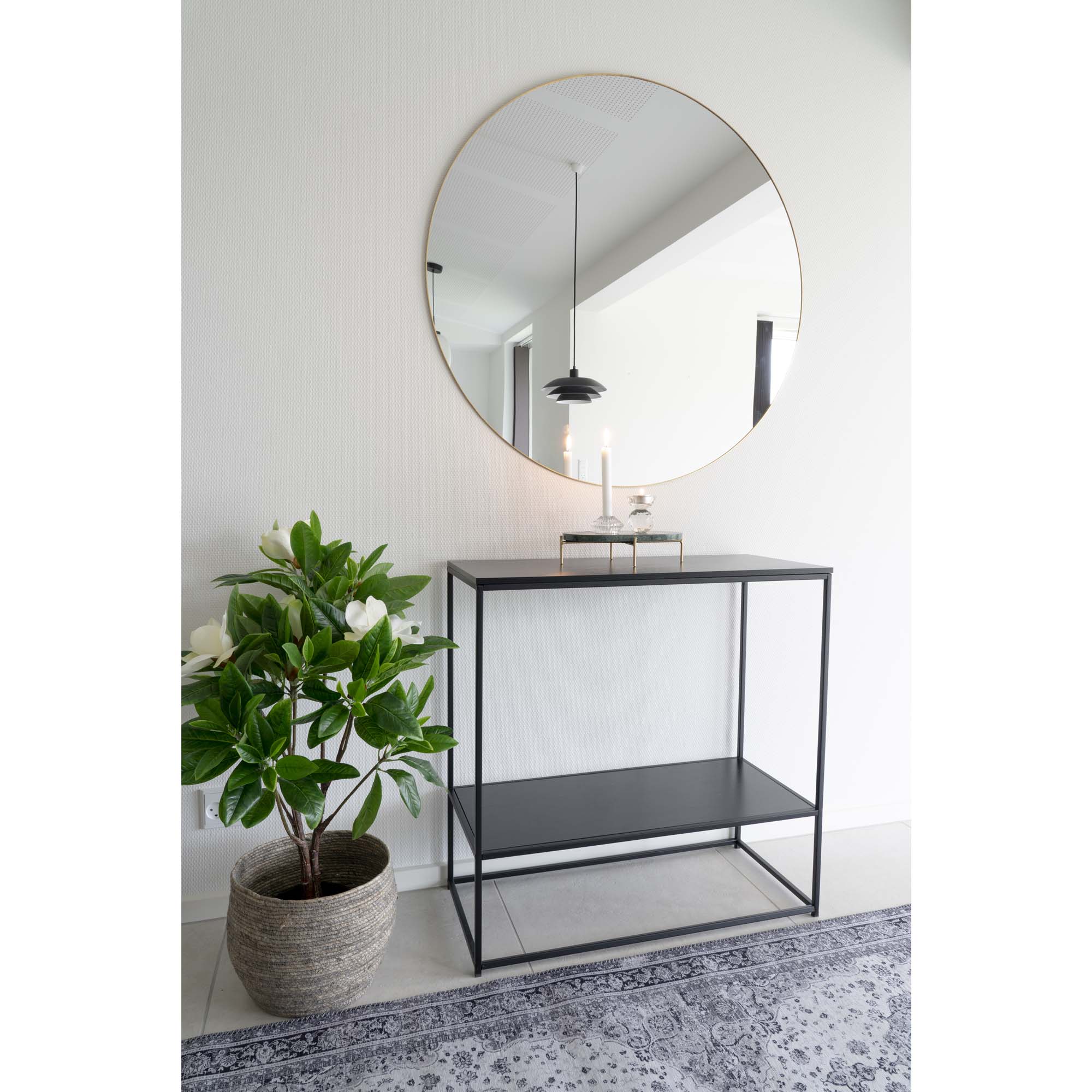 Vita Console table