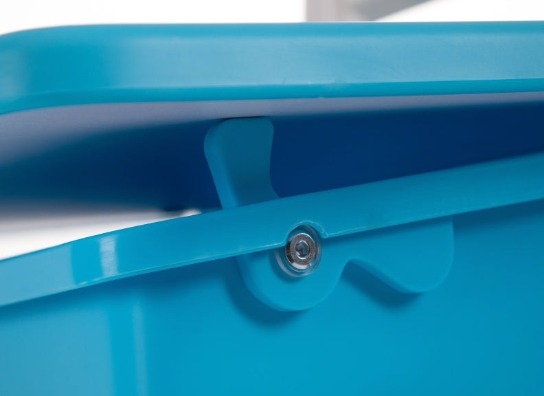 Comfortline 301 Blue Desk - edge