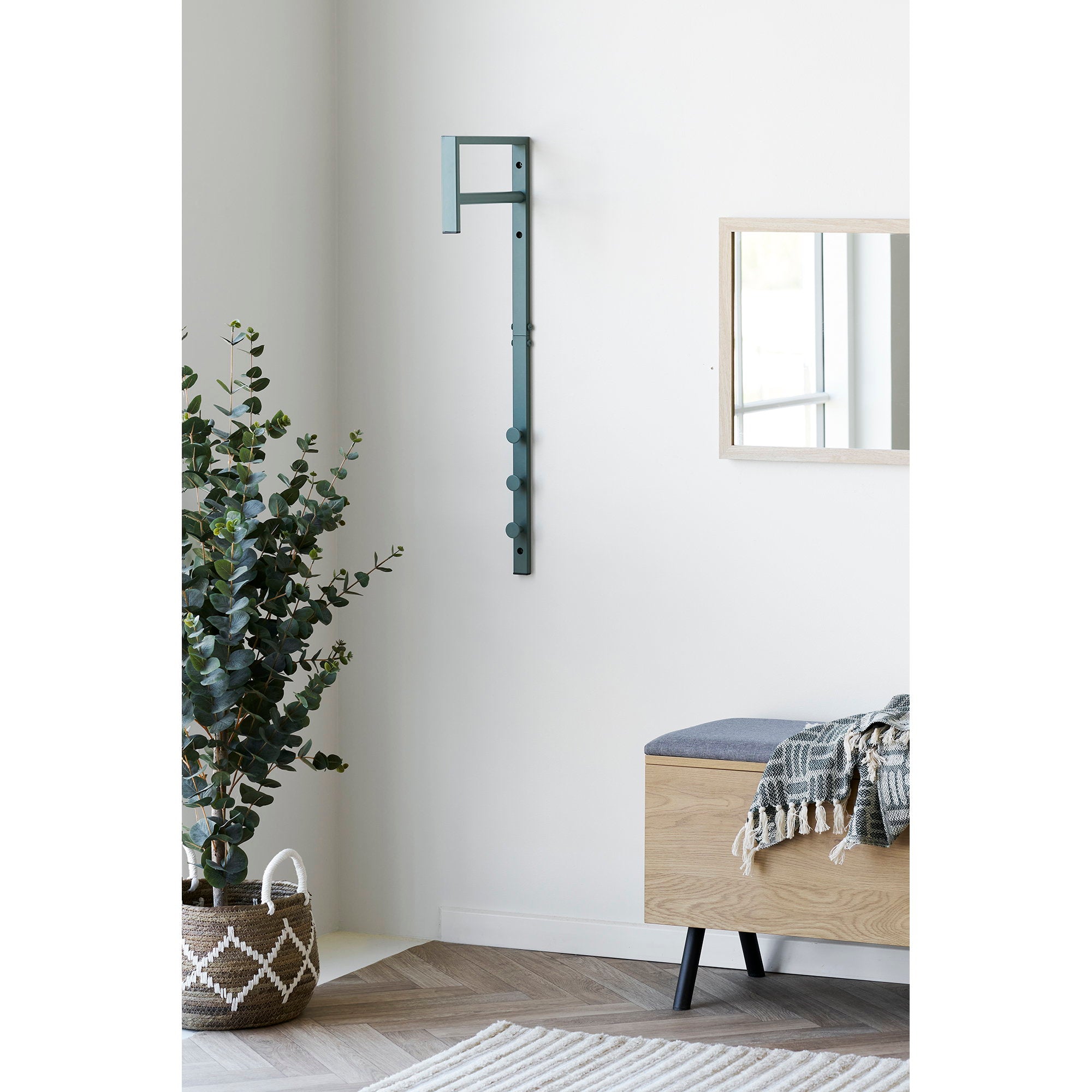 Trento Clothes Rack