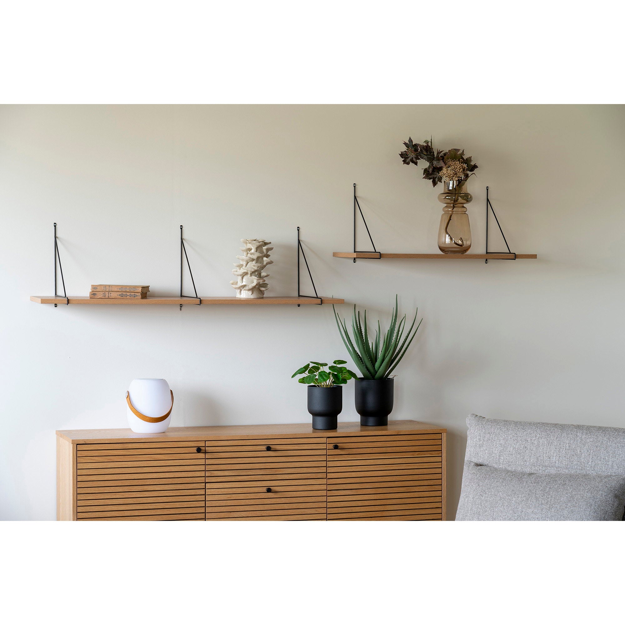 Cardiff LED Lamp