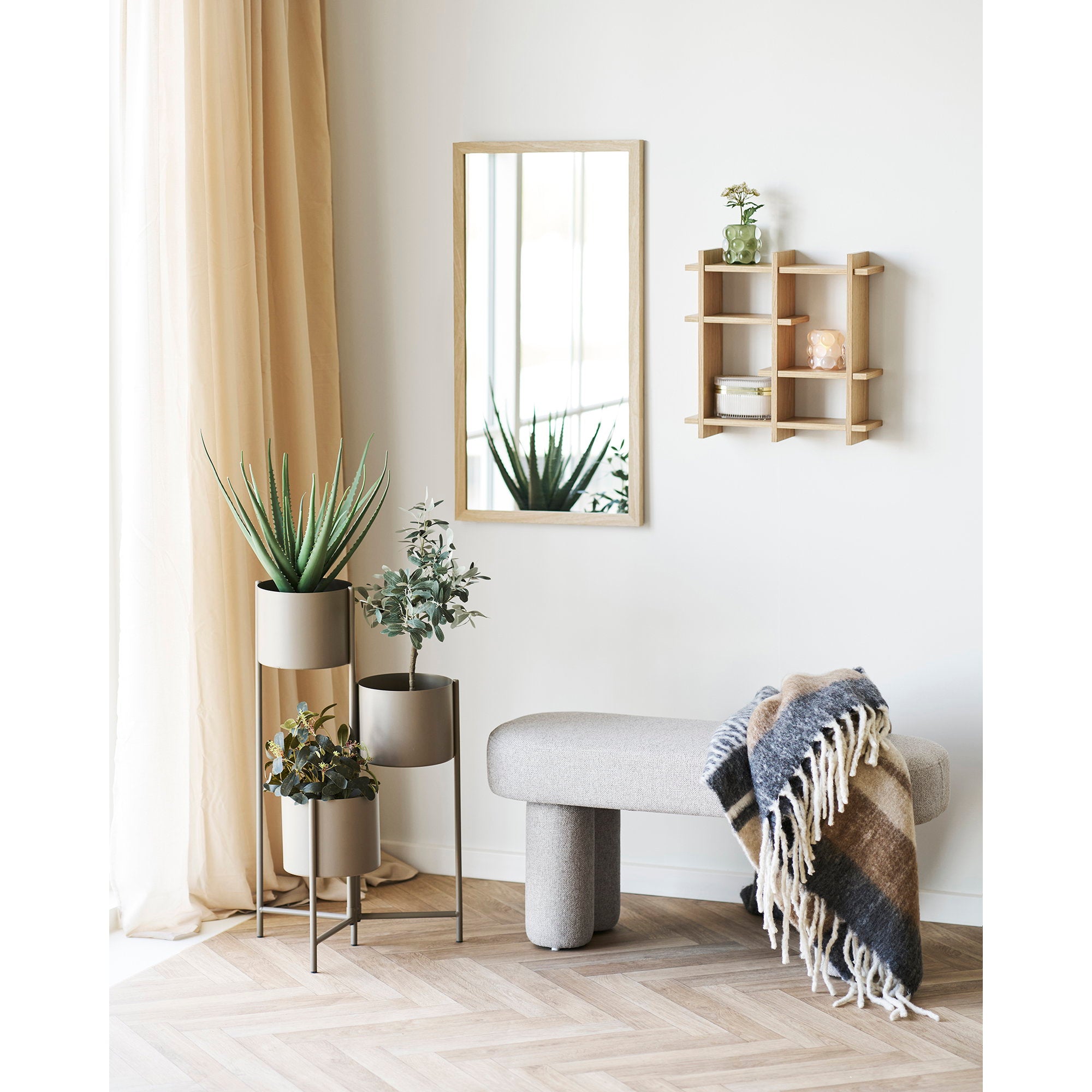 Artificial Plant