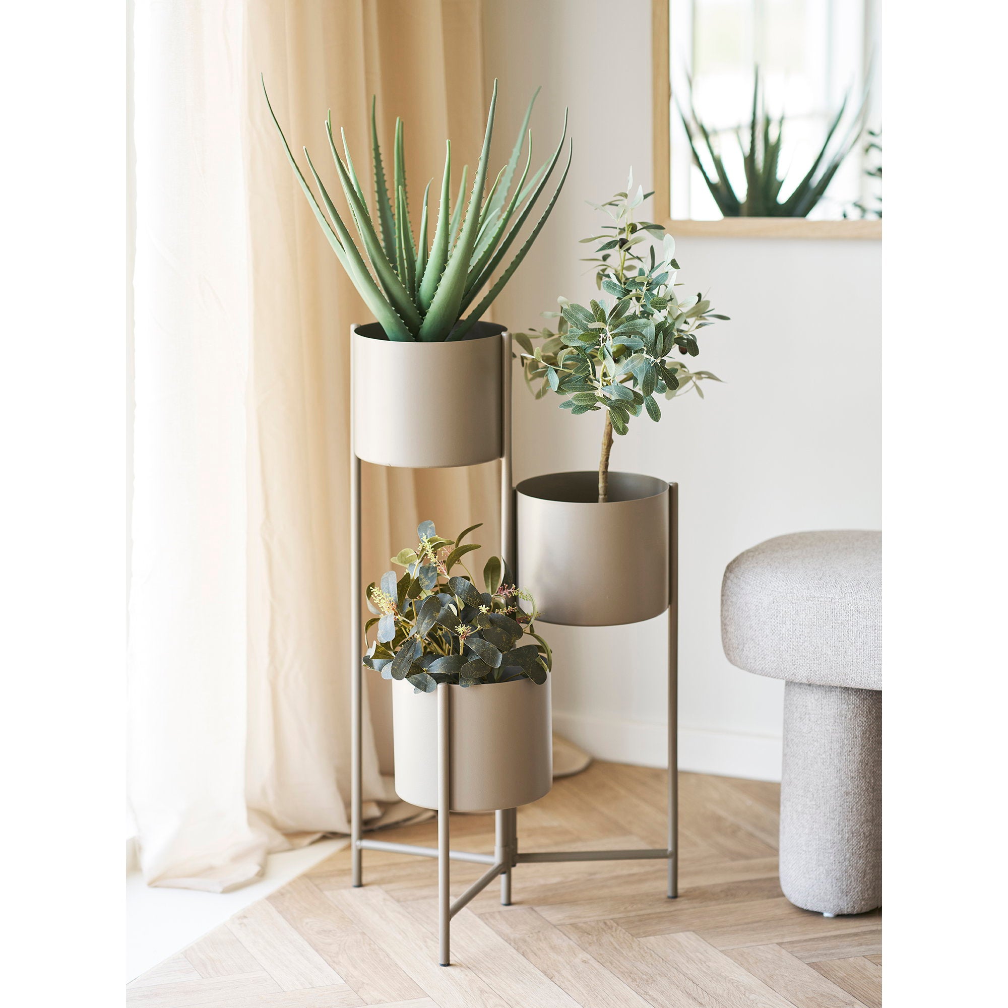 Artificial Plant