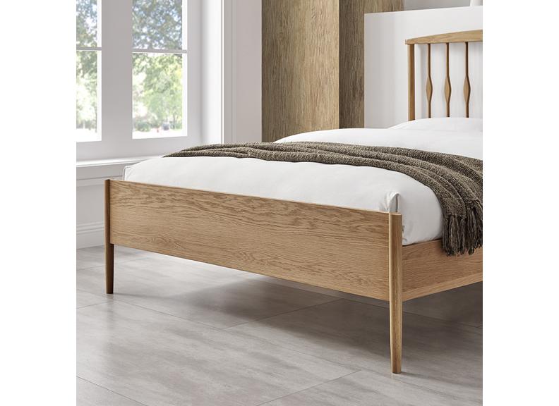 Estrie Oak Bed - low footend