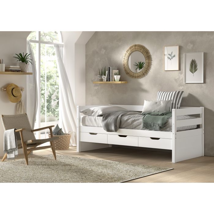 MARGRIT CAPTAIN BED 92 – Solid Pine Daybed with 3 Storage Drawers