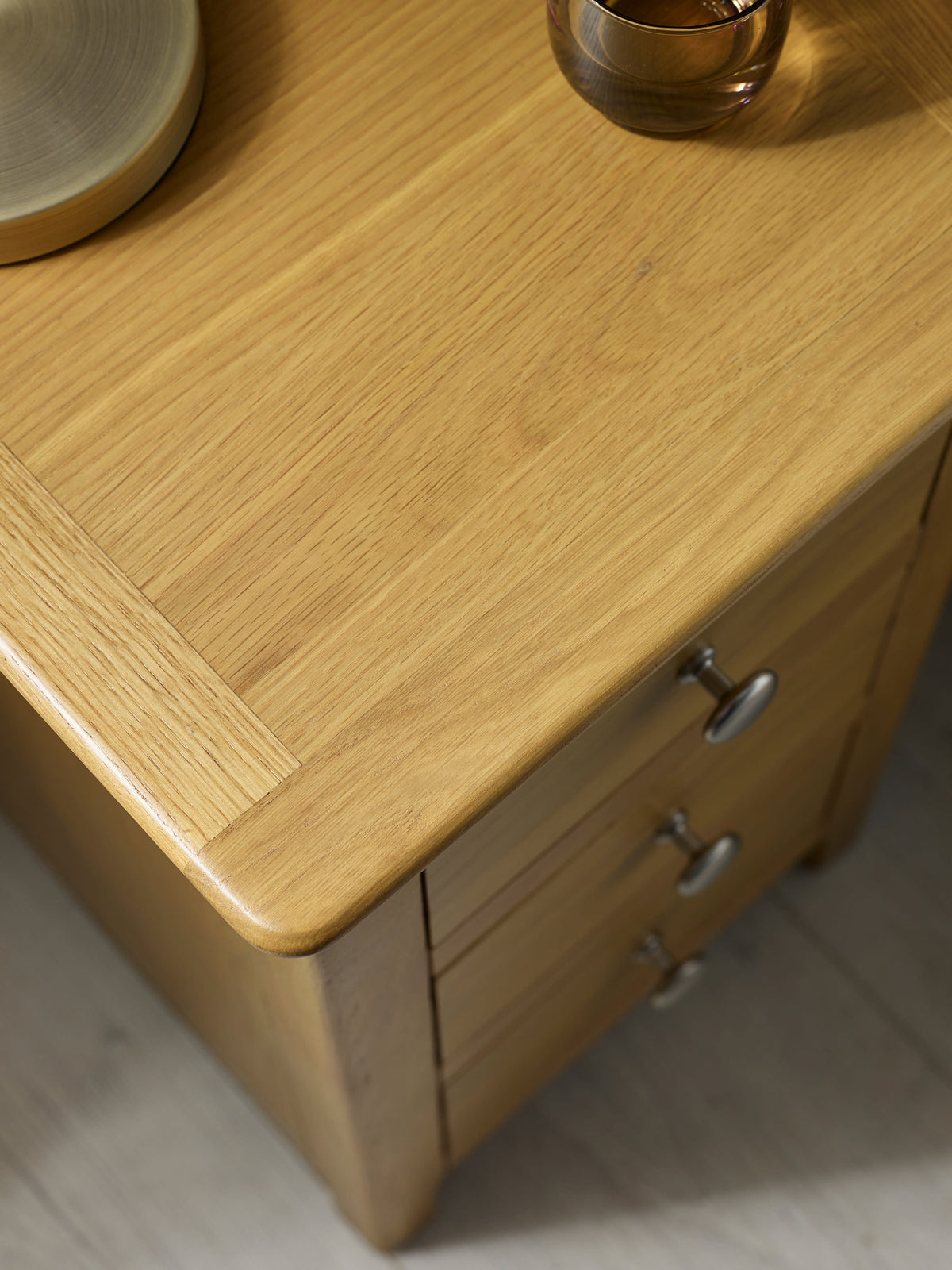 Somerset Oak Compact 3 Drawer Bedside Table