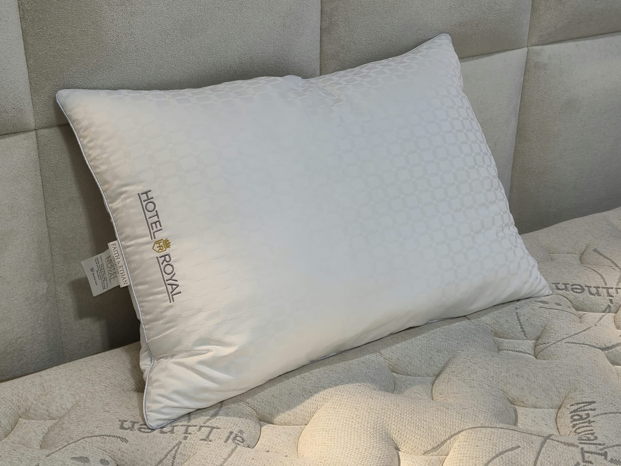Faith & Ethan Hotel Royal Twin Pack Pillows