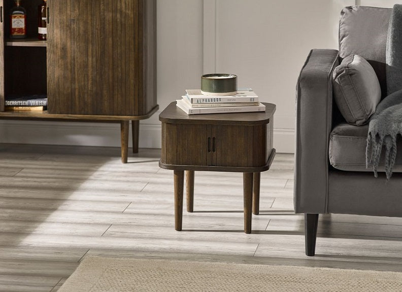 Arya Lamp Table - room